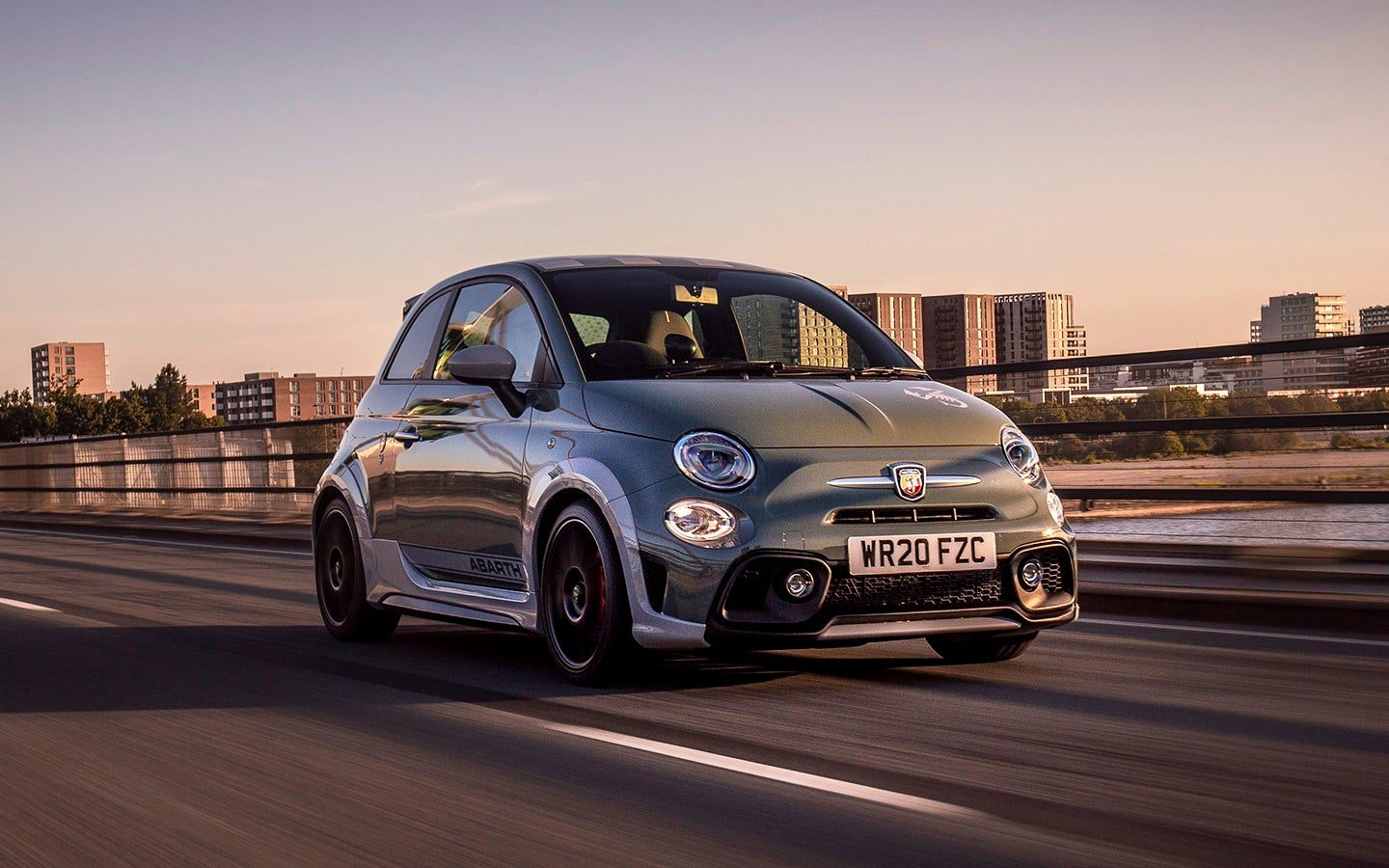 Abarth 595