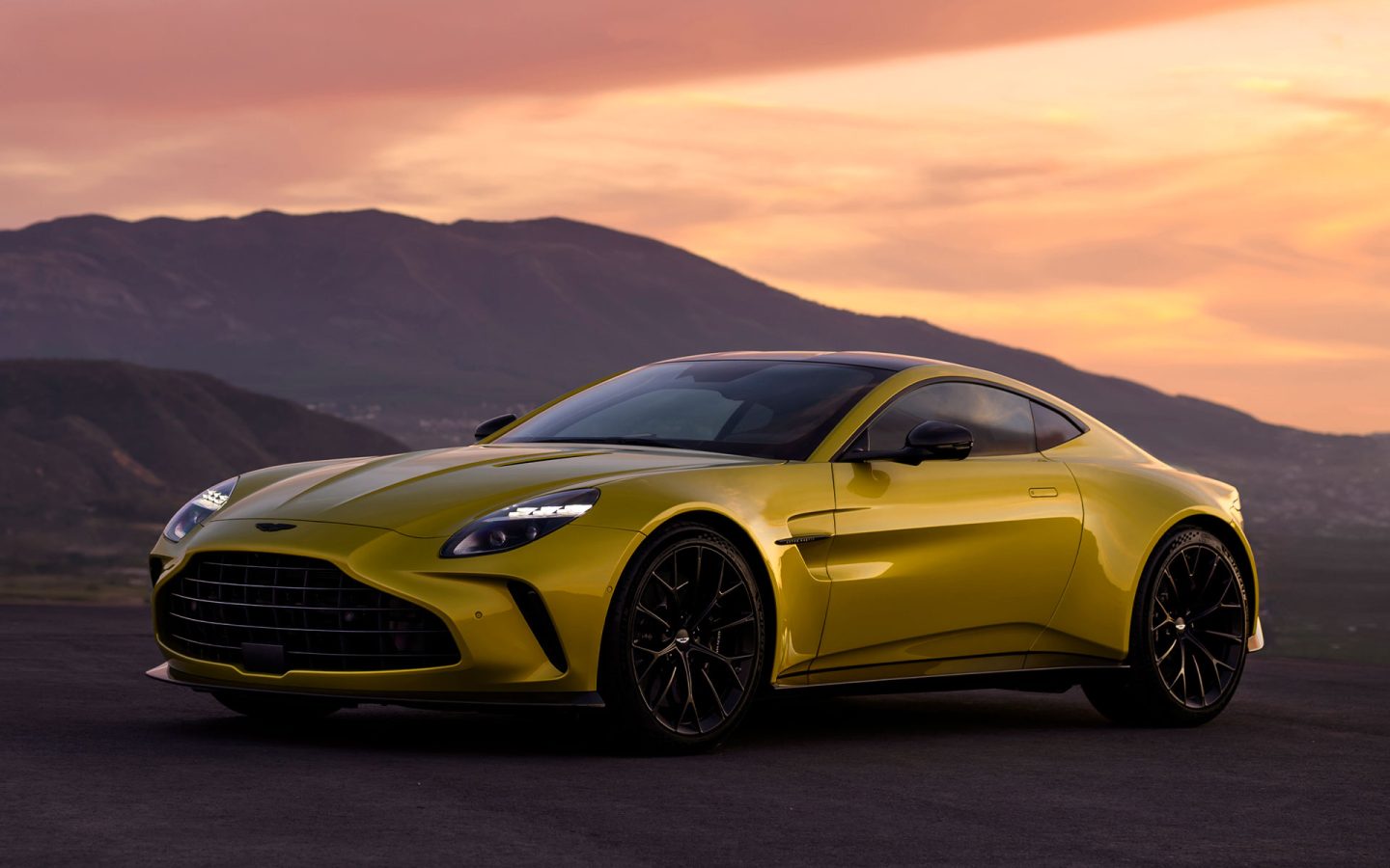 Aston Martin Vantage