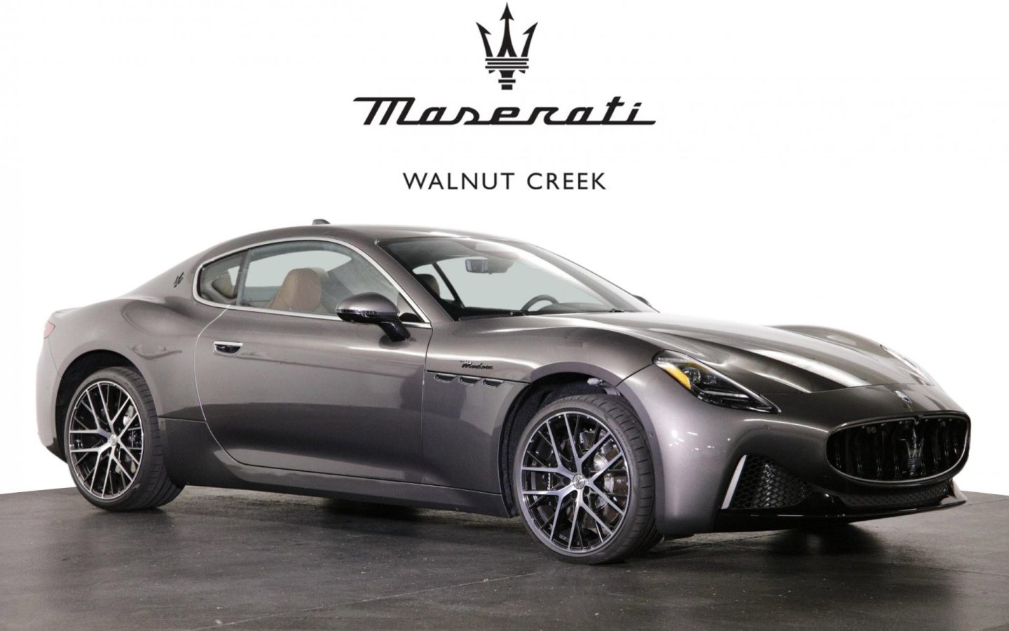 الصورة 3 من Maserati GranTurismo