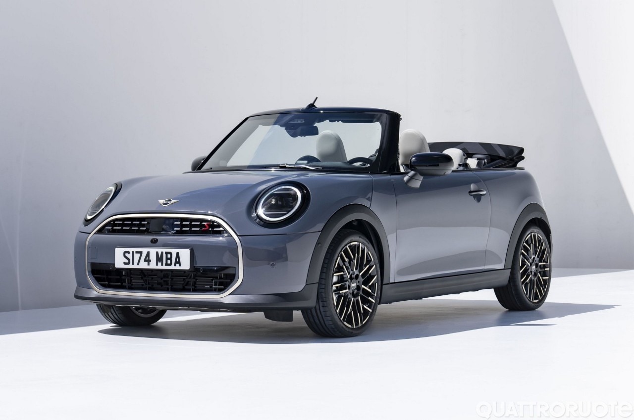 MINI Cabrio