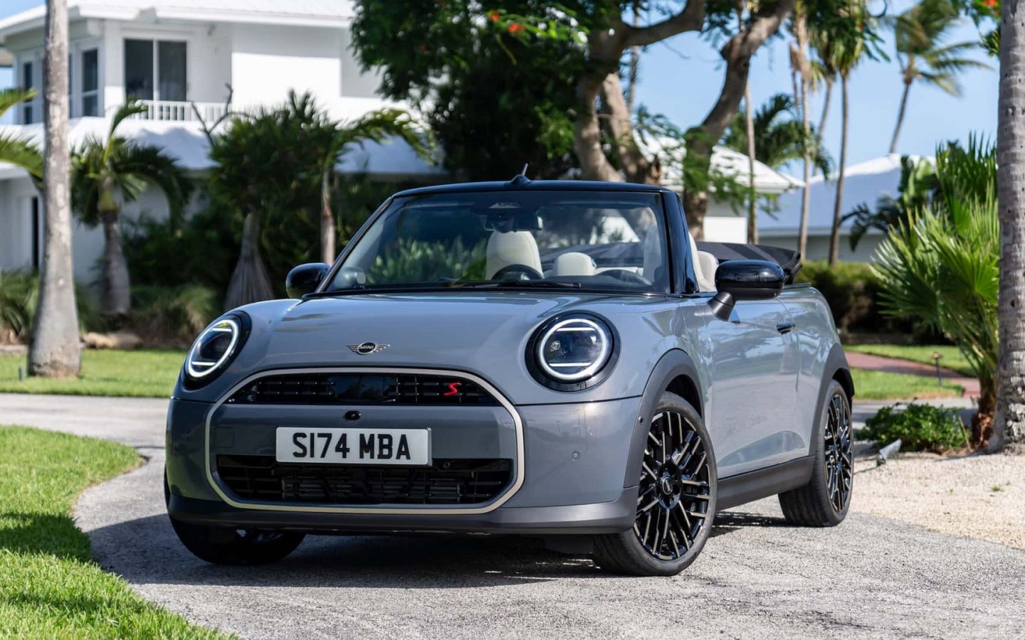 الصورة 3 من MINI Cabrio