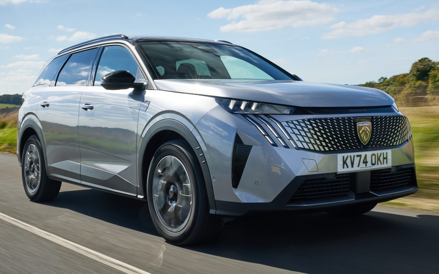 الصورة 3 من Peugeot 5008