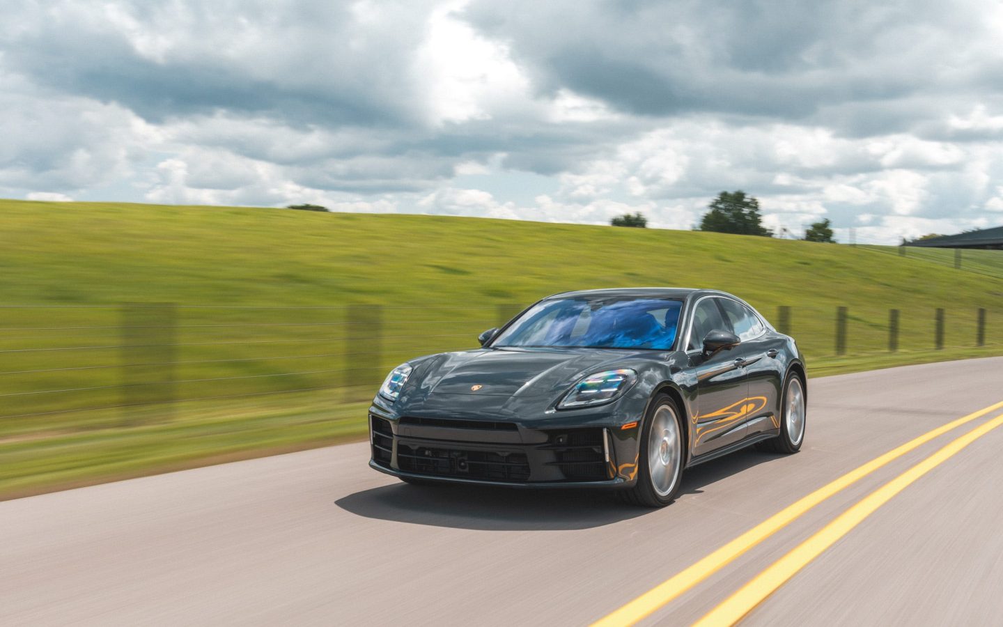 الصورة 3 من Porsche Panamera